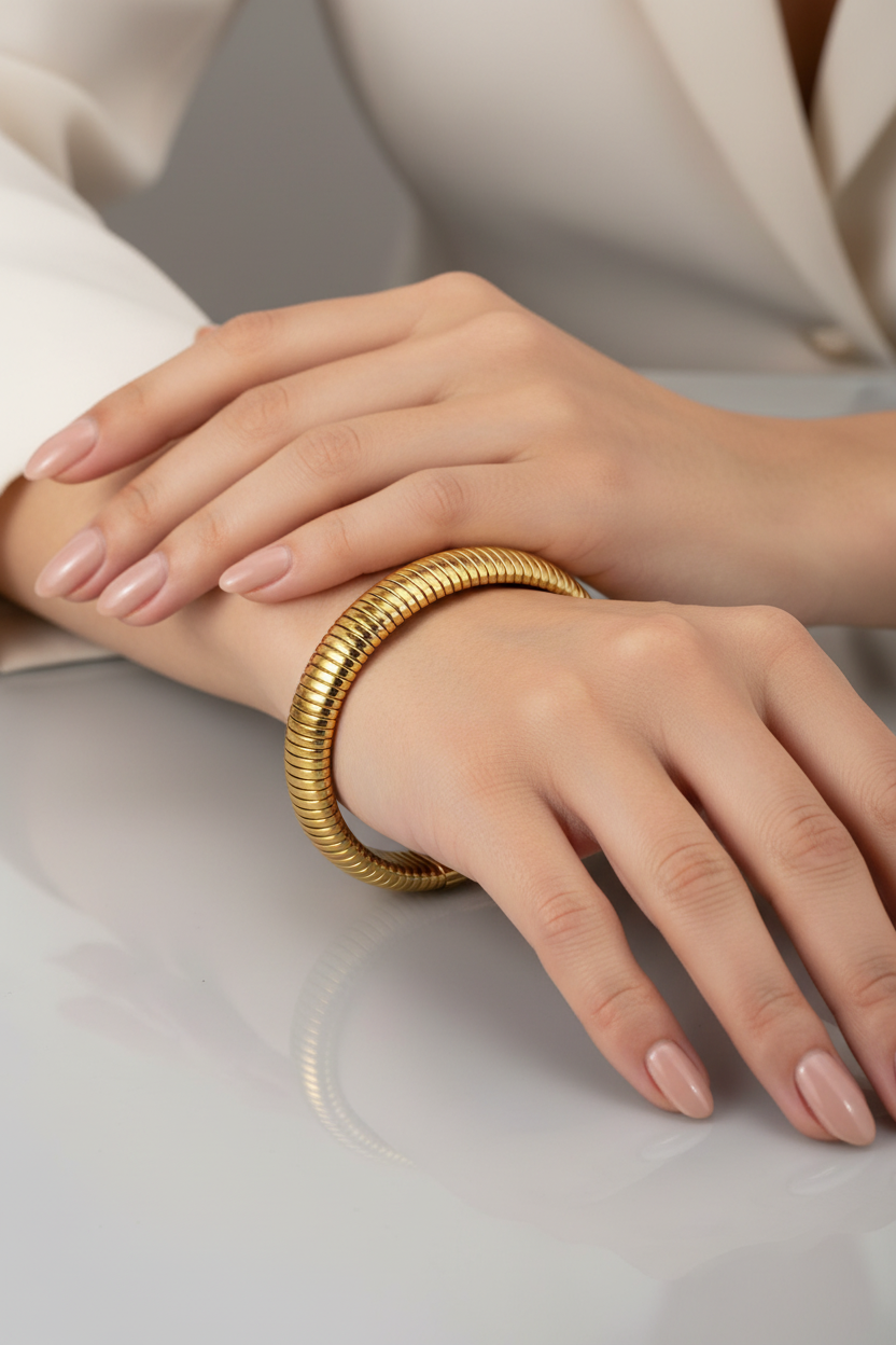 Elegant Gold Chainmail Bracelet on Hand